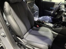 
										New PEUGEOT 208 GT e-Hybrid 136 CV Grigio Selenium full									