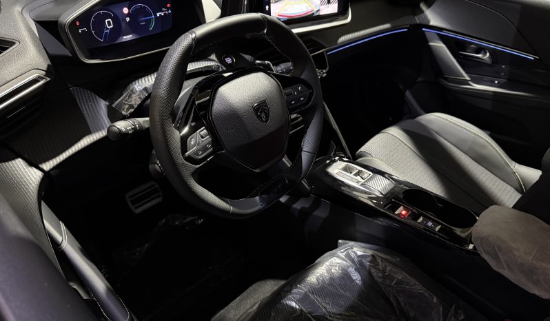 
								New PEUGEOT 208 GT e-Hybrid 136 CV Grigio Selenium full									