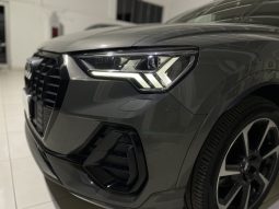 
										AUDI Q3 S-line Identity Black 35 TDI 2.0 150 CV S-tronic full									