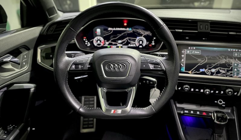 
								AUDI Q3 S-line Identity Black 35 TDI 2.0 150 CV S-tronic full									