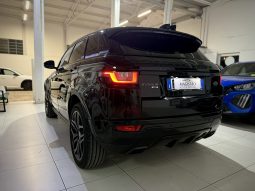 
										Land Rover RR EVOQUE HSE Dynamic 180 CV Dark Edition Total Black full									