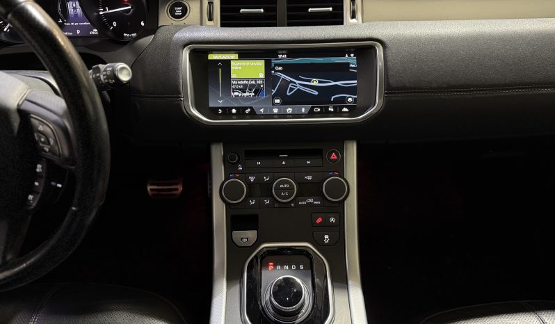 
								Land Rover RR EVOQUE HSE Dynamic 180 CV Dark Edition Total Black full									