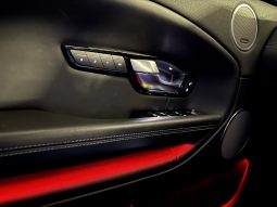 
										Land Rover RR EVOQUE HSE Dynamic 180 CV Dark Edition Total Black full									