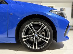 
										BMW Serie 1 116d Msport Blu Misano full									