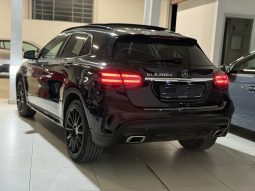 Mercedes-Benz GLA 200d Automatic EDITION Premium AMG Pack NIGHT