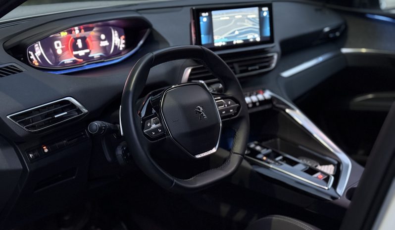 
								Peugeot 3008 Allure Pack MY23 BlueHDi 130 S&S full									