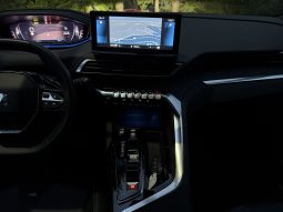 
										Peugeot 3008 Allure Pack MY23 BlueHDi 130 S&S full									