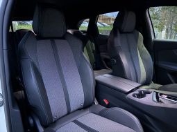 
										Peugeot 3008 Allure Pack MY23 BlueHDi 130 S&S full									