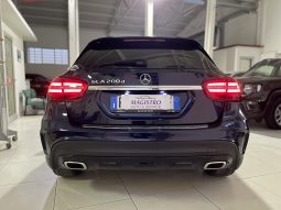 Mercedes-Benz GLA 200d Automatic Premium AMG Night Edition