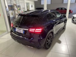 Mercedes-Benz GLA 200d Automatic Premium AMG Night Edition