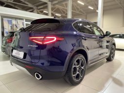 
										Alfa Romeo STELVIO Super MY17 2.2 TD 210 CV Q4 full									