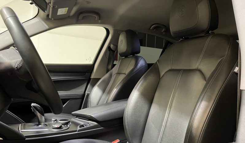 
								Alfa Romeo STELVIO Super MY17 2.2 TD 210 CV Q4 full									