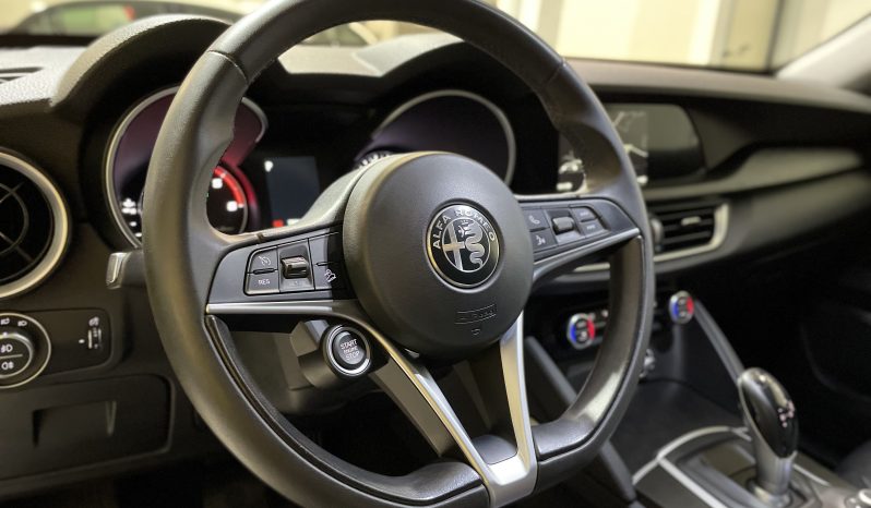 
								Alfa Romeo STELVIO Super MY17 2.2 TD 210 CV Q4 full									