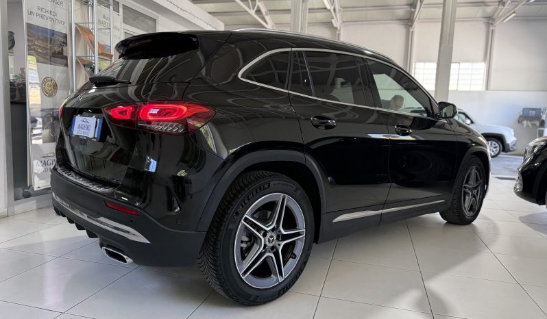 
								Mercedes-Benz GLA 200d Automatic Premium AMG full									