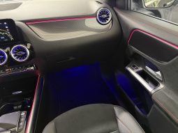 
										Mercedes-Benz GLA 200d Automatic Premium AMG full									