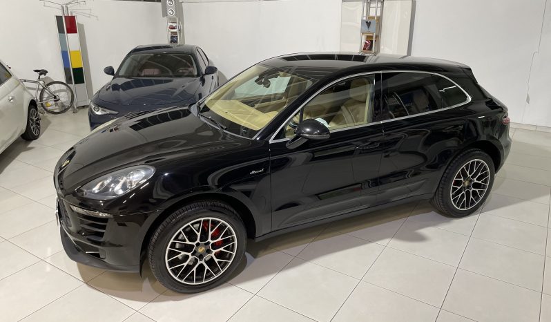 
								PORSCHE MACAN S Diesel 3.0 V6 245 CV full									