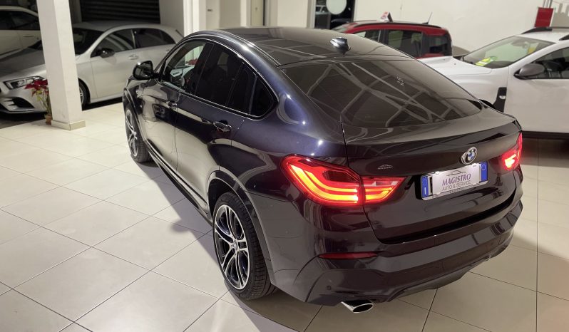 
								BMW X4 xDrive20d Msport 2.0 190 CV full									