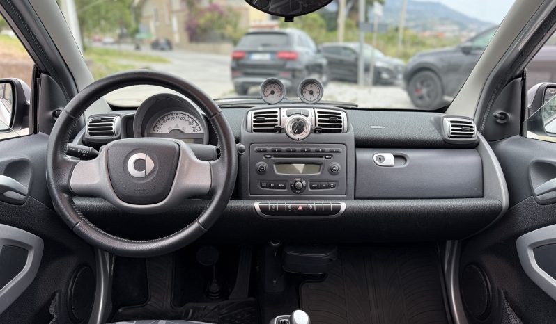 
								Smart Fortwo Coupé 70 Passion 1.0 MHD 52 KW Twinamic full									