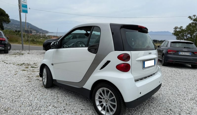 
								Smart Fortwo Coupé 70 Passion 1.0 MHD 52 KW Twinamic full									