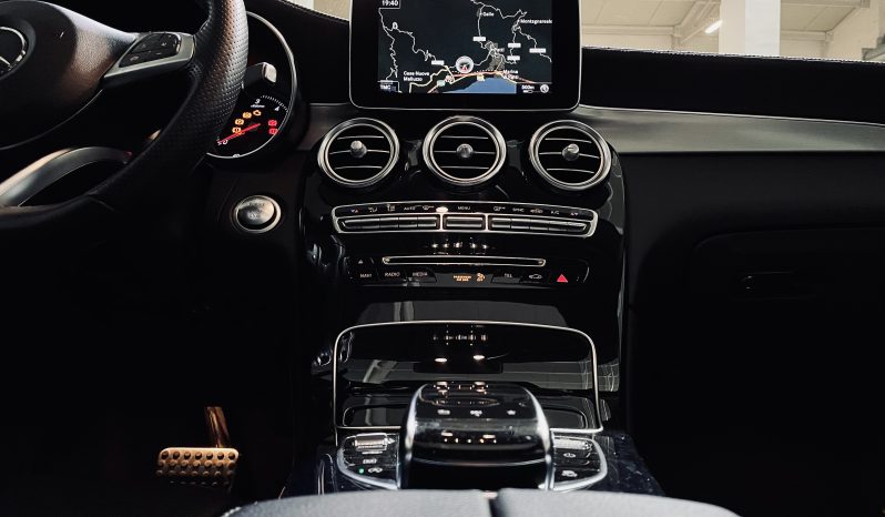 
								Mercedes-Benz GLC-Klass 250d 4Matic 204 CV Premium AMG full									