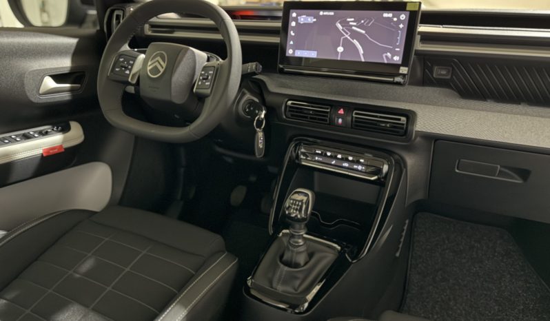 
								Nuova Citroën C3 MAX 2025 1.2 Turbo 100 CV full									