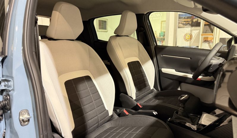 
								Nuova Citroën C3 MAX 2025 1.2 Turbo 100 CV full									