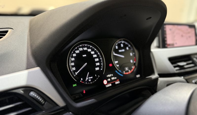 
								BMW X1 (F48) sDrive18d 2.0 150 CV Business Advantage full									