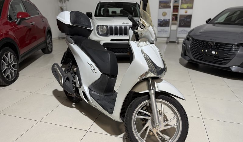 
								Honda SH 150i ABS full									