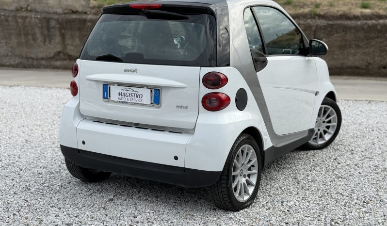 
								Smart Fortwo Coupé 70 Passion 1.0 MHD 52 KW Twinamic full									