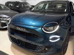 New FIAT 600 ICON Hybrid 1.2 81 KW/110 CV Automatico