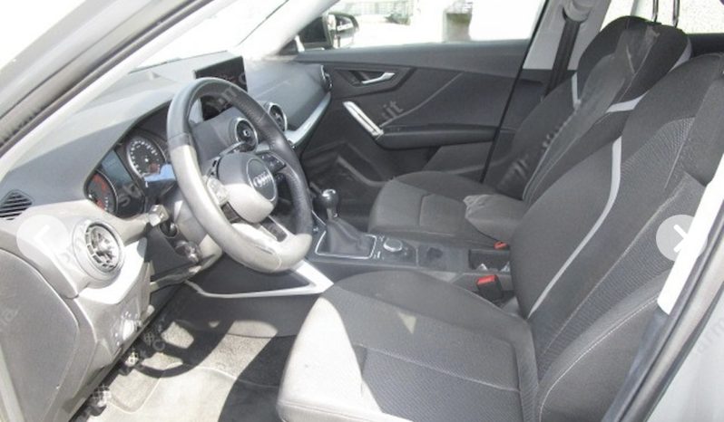 
								Audi Q2 35 TFSI S-line Identity Black MY20 full									