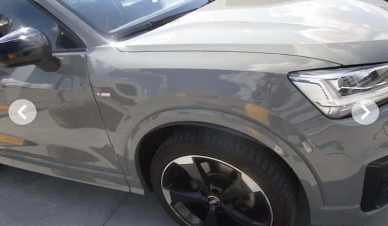 
								Audi Q2 35 TFSI S-line Identity Black MY20 full									