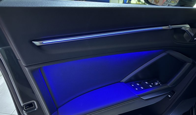 
								AUDI Q3 SPB 35 TDI 2.0 150 CV S-line Edition S-tronic full									