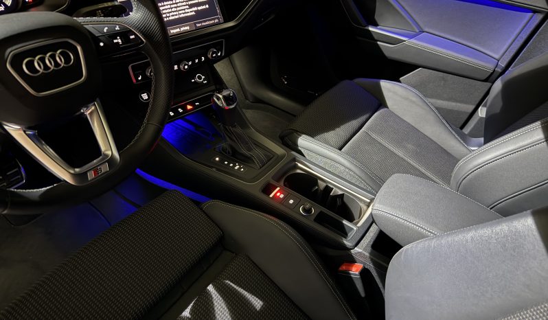 
								AUDI Q3 SPB 35 TDI 2.0 150 CV S-line Edition S-tronic full									