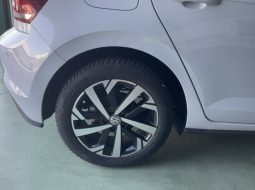 
										VW POLO R-line 1.0 TSI 116 CV BMT MT6 full									