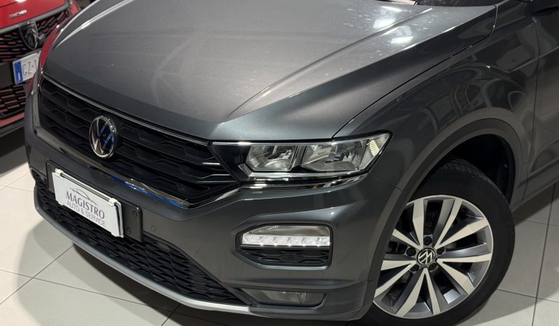 
								VW T-ROC Style 2.0 TDI 116 CV BMT MT6 full									