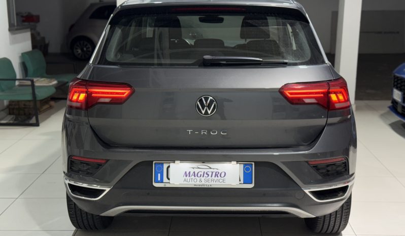 
								VW T-ROC Style 2.0 TDI 116 CV BMT MT6 full									