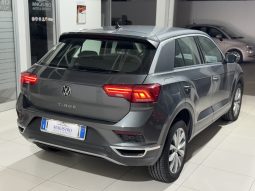 
										VW T-ROC Style 2.0 TDI 116 CV BMT MT6 full									