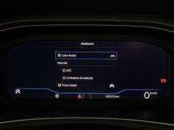 
										VW T-ROC Style 2.0 TDI 116 CV BMT MT6 full									