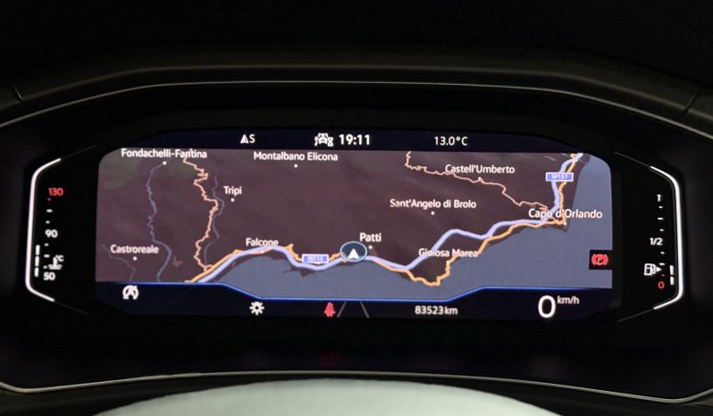 
								VW T-ROC Style 2.0 TDI 116 CV BMT MT6 full									