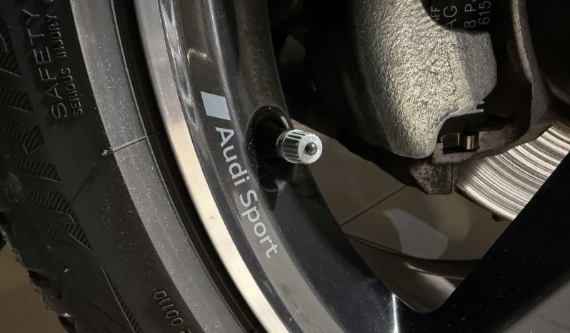 
								Audi Q2 35 TFSI 150 CV S-line Identity Black full									