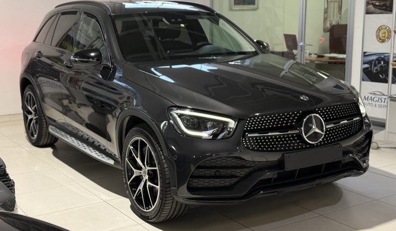 
								Mercedes-Benz GLC 220d 4Matic 194 CV Premium Plus full									