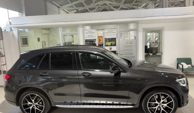 
								Mercedes-Benz GLC 220d 4Matic 194 CV Premium Plus full									