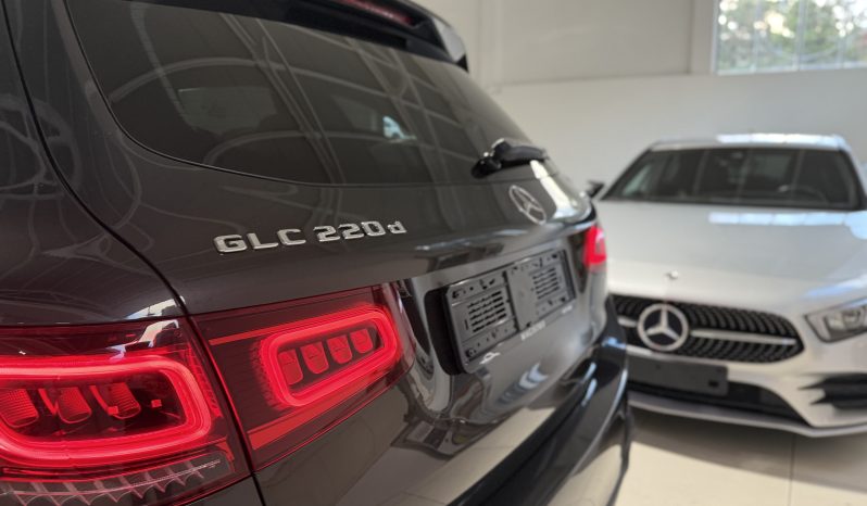 
								Mercedes-Benz GLC 220d 4Matic 194 CV Premium Plus full									