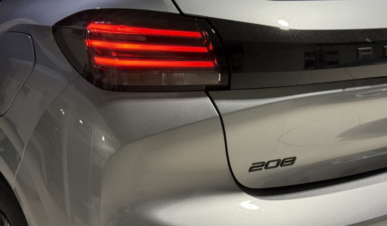 
								Peugeot 208 Allure KM0 MY25 PureTech 100 S&S MT6 full									