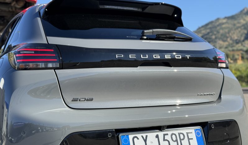 
								Peugeot 208 Allure Hybrid MY25 110 S&S e-DCS6 full									