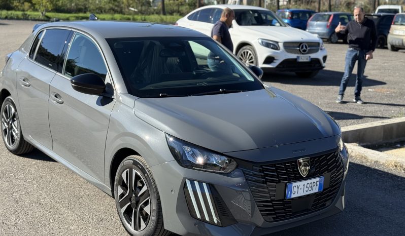 
								Peugeot 208 Allure Hybrid MY25 110 S&S e-DCS6 full									