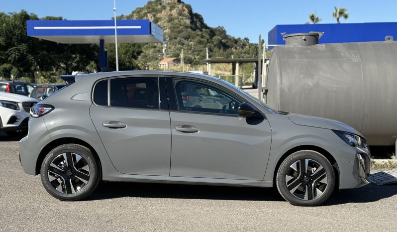 
								Peugeot 208 Allure Hybrid MY25 110 S&S e-DCS6 full									