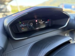 
										Peugeot 208 Allure Hybrid MY25 110 S&S e-DCS6 full									