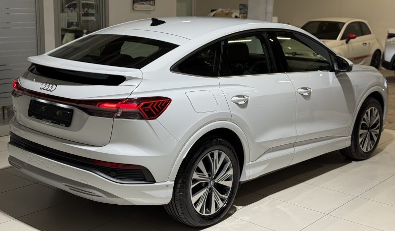 
								New Audi Q4 SPB 40 e-tron 204 CV Advanced Plus MY23 full									